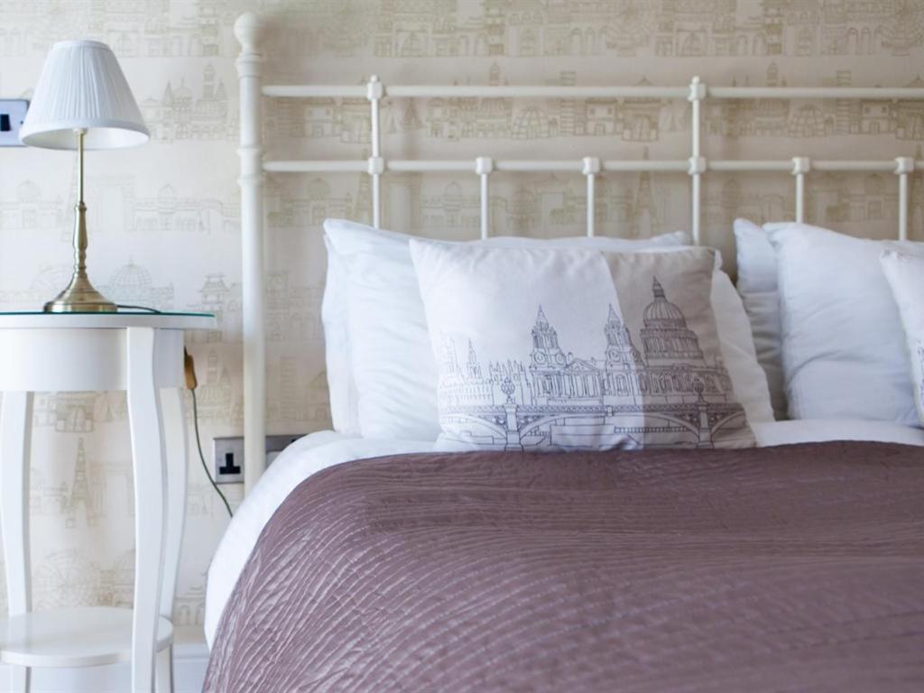 Birch House Bed & Breakfast ウェーマス 部屋 写真